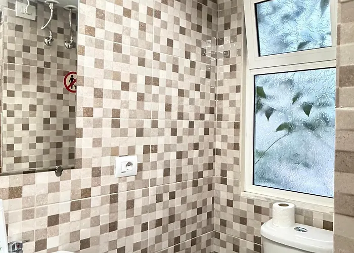 Apartment- Kamu * Tirana