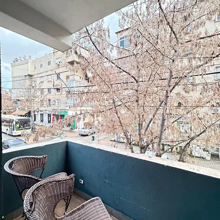 Apartment- Kamu *